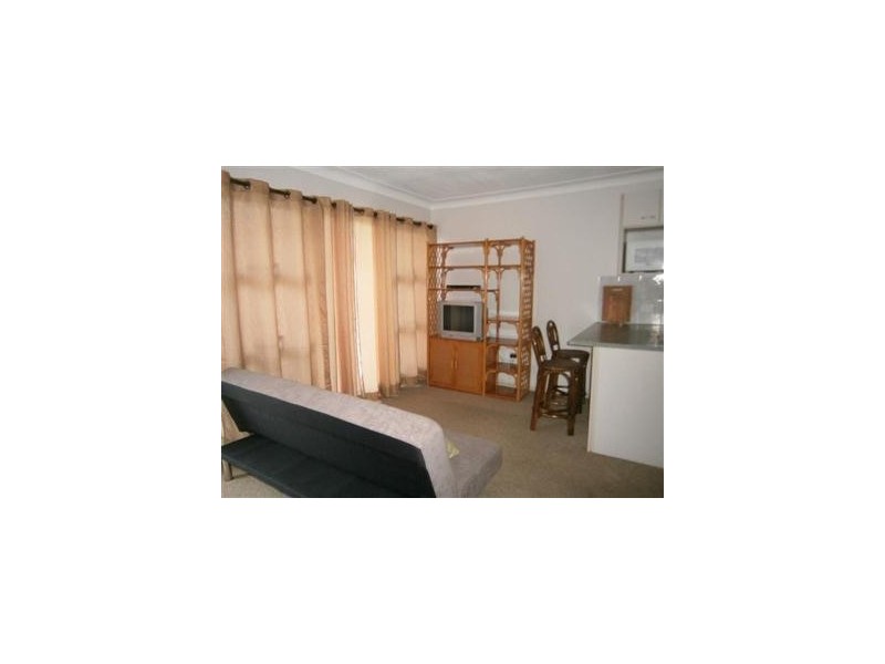 3/14 Leonard Avenue, Surfers Paradise QLD 4217