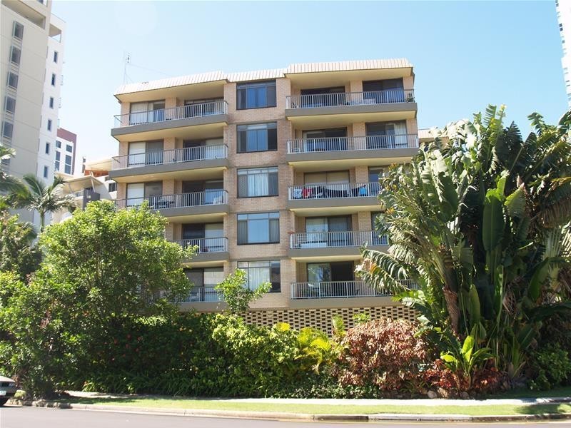 3 Oak Avenue ‘Oak Lodge’, Budds Beach, Surfers Paradise QLD 4217