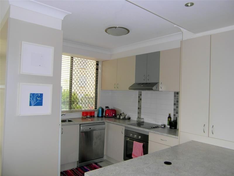 3 Oak Avenue ‘Oak Lodge’, Budds Beach, Surfers Paradise QLD 4217