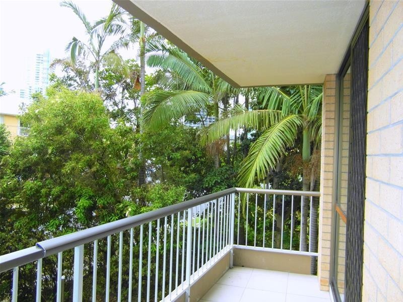 3 Oak Avenue ‘Oak Lodge’, Budds Beach, Surfers Paradise QLD 4217