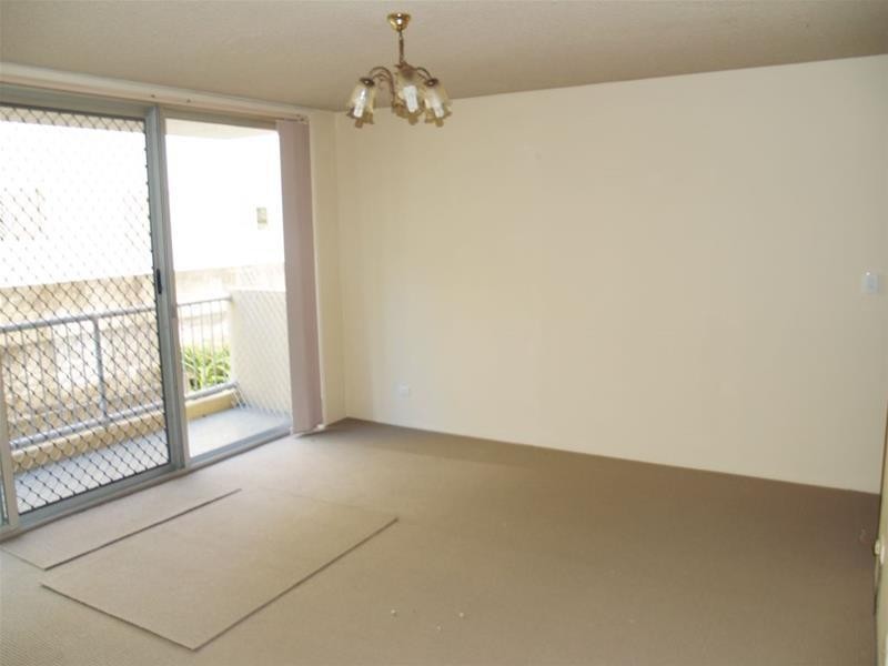 73 Old Burleigh Road, Surfers Paradise QLD 4217