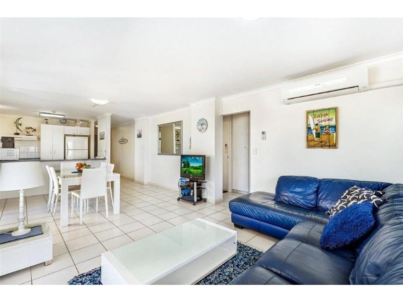 26 The Esplanade ‘Grosvenor’, Surfers Paradise QLD 4217