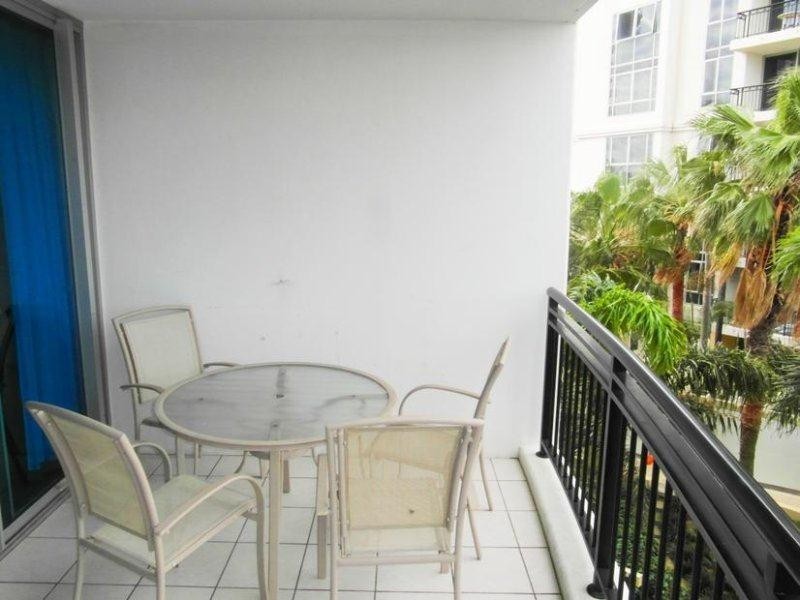 23 Ferny Avenue ‘Chevron Renaissance’, Surfers Paradise QLD 4217