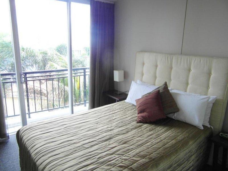 23 Ferny Avenue ‘Chevron Renaissance’, Surfers Paradise QLD 4217