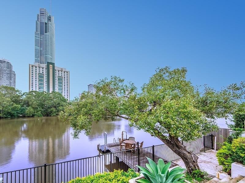 54 Paradise Island, Surfers Paradise QLD 4217