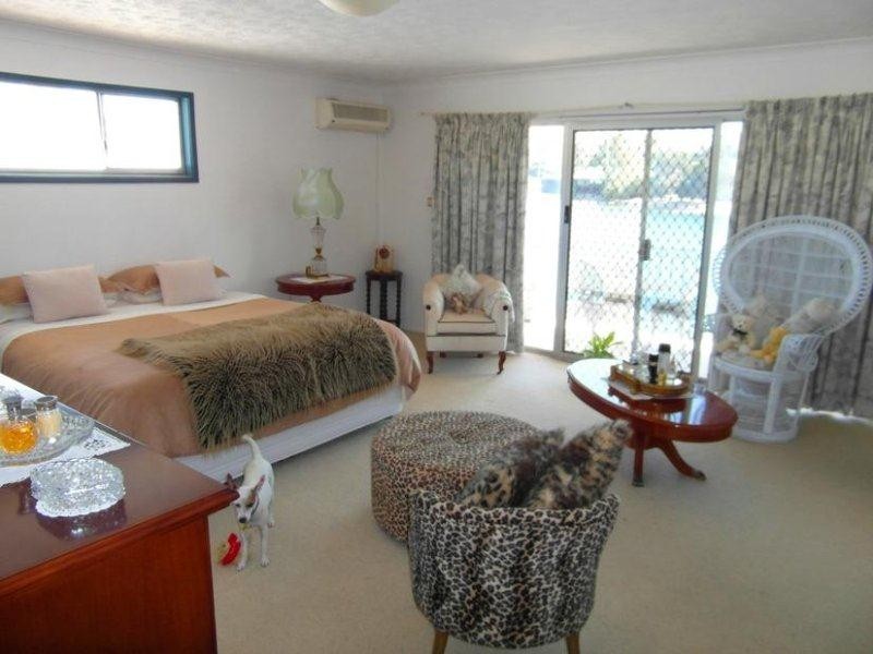 191 Stanhill Drive, Chevron Island QLD 4217