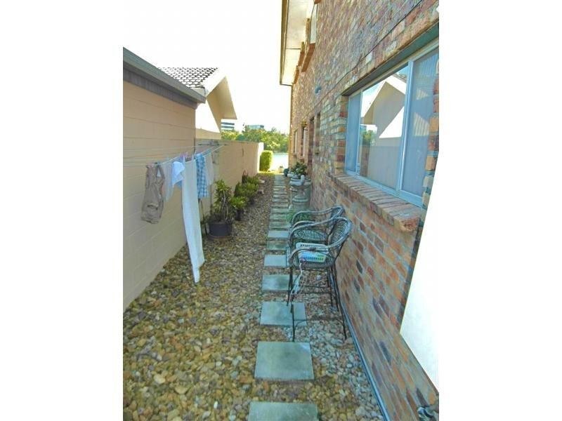 191 Stanhill Drive, Chevron Island QLD 4217