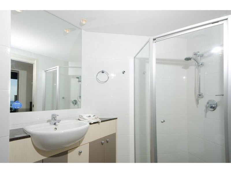 21 Cypress Avenue, Surfers Paradise QLD 4217