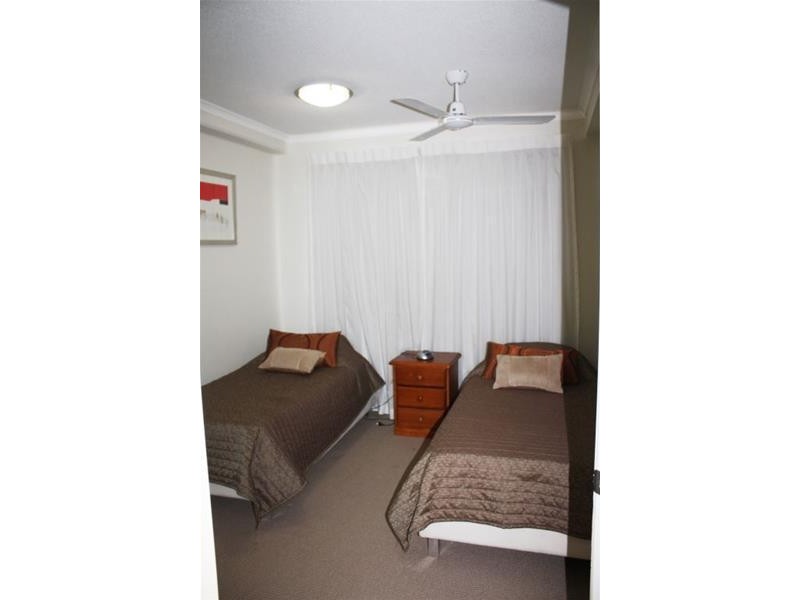 21 Cypress Avenue, Surfers Paradise QLD 4217