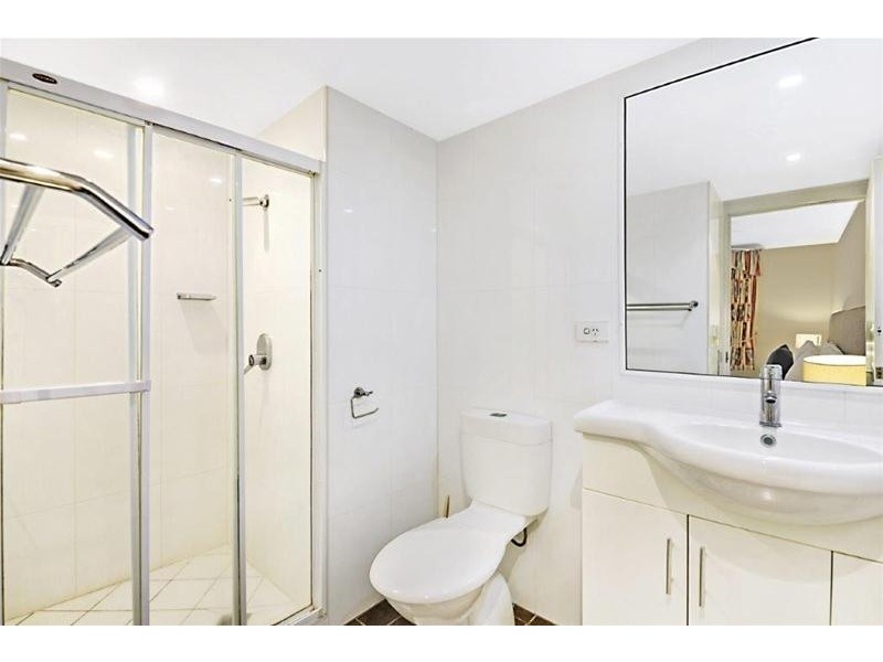 5/23 Wharf Road, Surfers Paradise QLD 4217