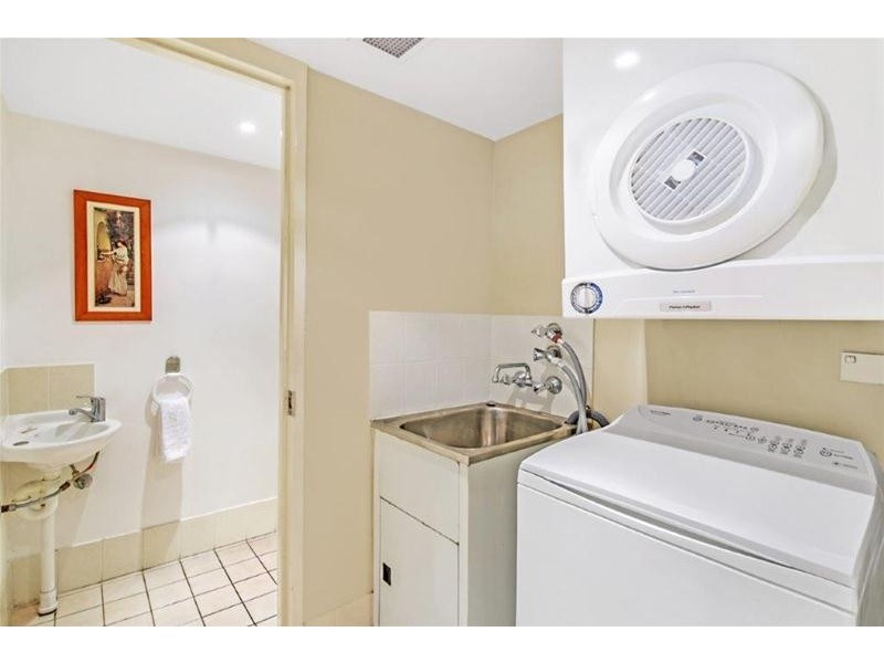 5/23 Wharf Road, Surfers Paradise QLD 4217