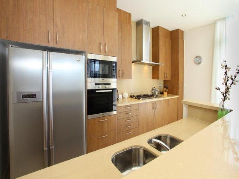 2201/18 Cypress Avenue ‘Solaire’ Budds Beach, Surfers Paradise QLD 4217