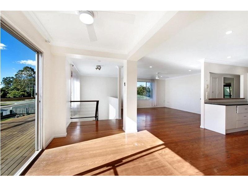 90 Benowa Road, Southport QLD 4215