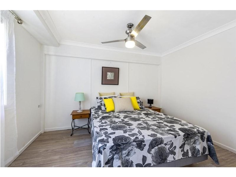 90 Benowa Road, Southport QLD 4215