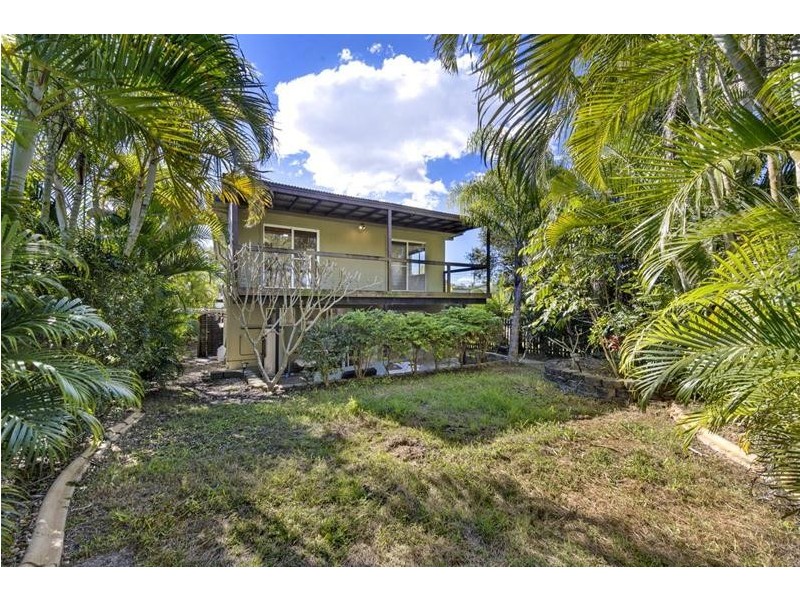 90 Benowa Road, Southport QLD 4215