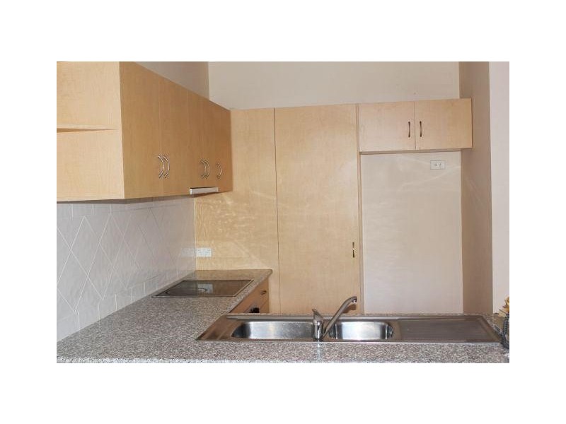 10/23-25 Blake Street, Southport QLD 4215