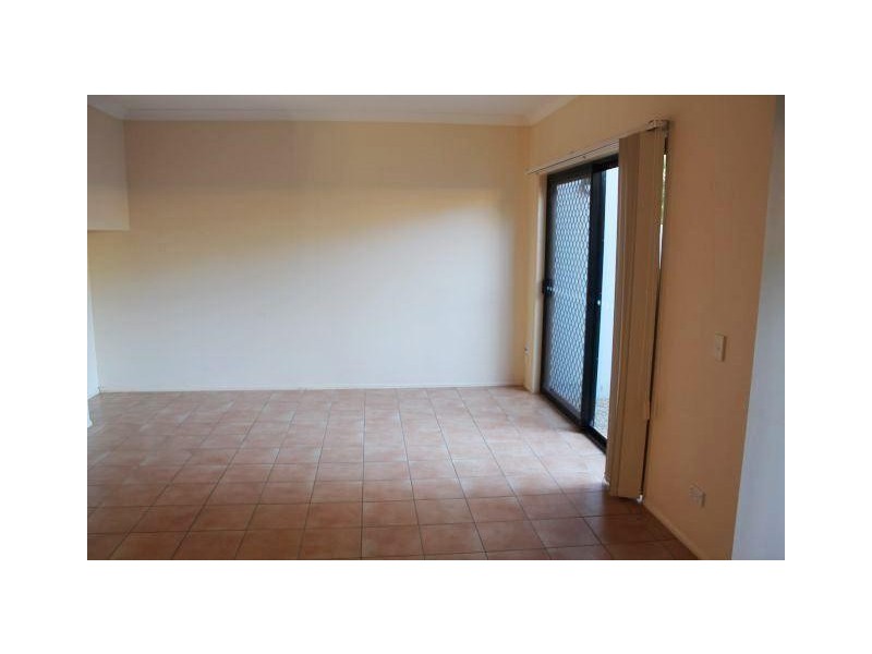 10/23-25 Blake Street, Southport QLD 4215