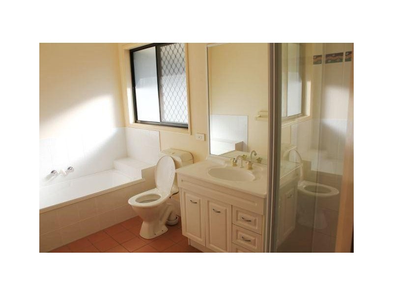 10/23-25 Blake Street, Southport QLD 4215