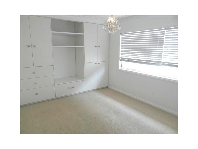 56 Admiralty Drive, Paradise Waters QLD 4217