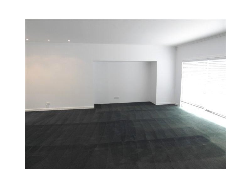 56 Admiralty Drive, Paradise Waters QLD 4217