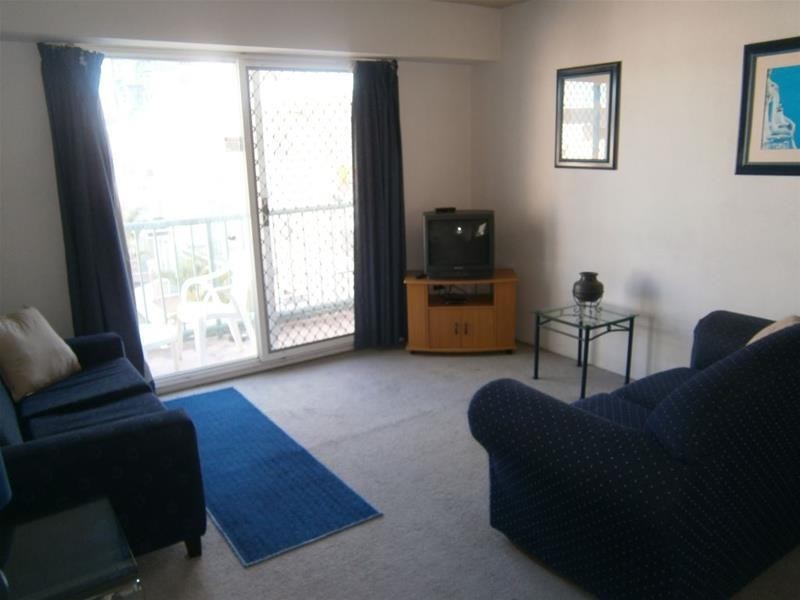 69 Ferny Avenue, Surfers Paradise QLD 4217