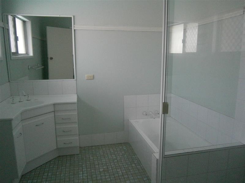 26 Sunset Boulevard, Surfers Paradise QLD 4217