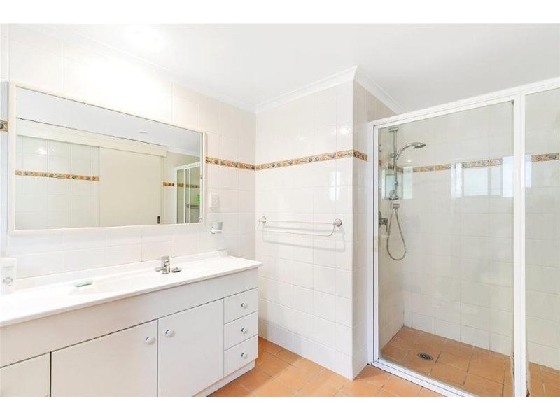 35 Sunrise Boulevard, Surfers Paradise QLD 4217