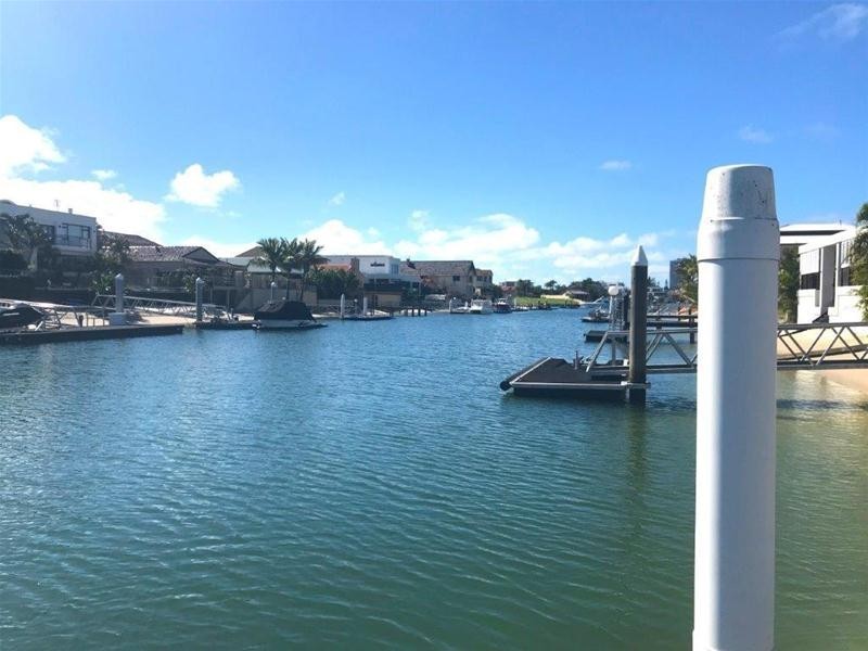 14 Midshipman Court, Paradise Waters QLD 4217