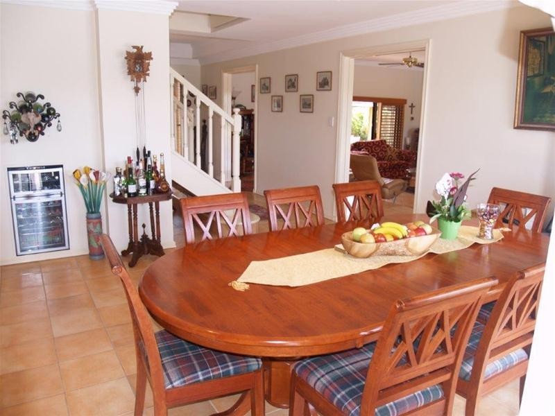 17 Donegal Crescent, Sorrento QLD 4217