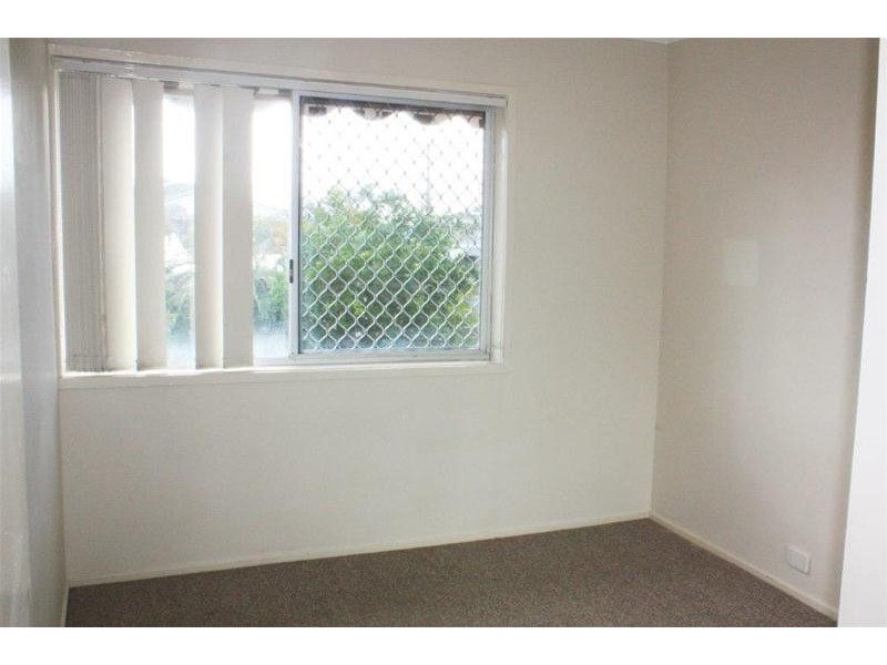 35 Kallay Street, Miami QLD 4220