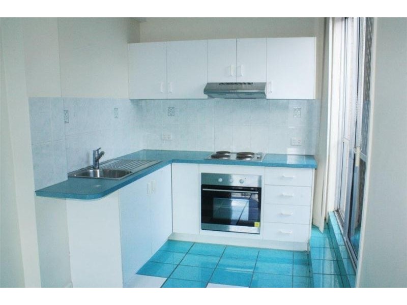 35 Kallay Street, Miami QLD 4220