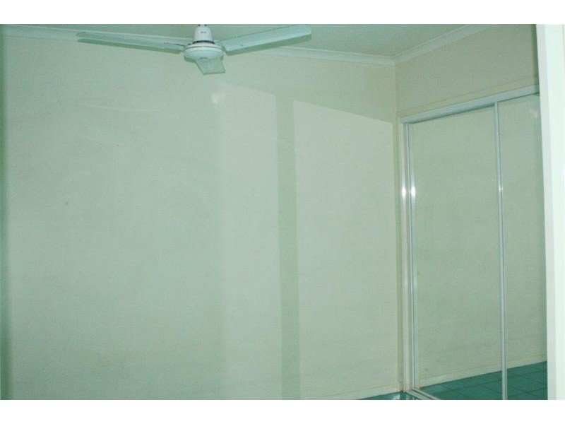 35 Kallay Street, Miami QLD 4220