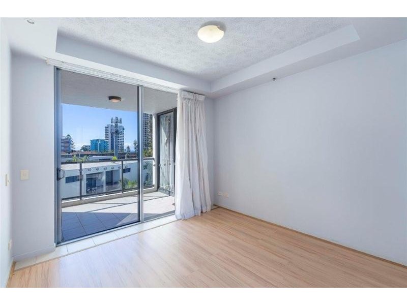 303 Ipanema 2865 Gold Coast Highway, Surfers Paradise QLD 4217