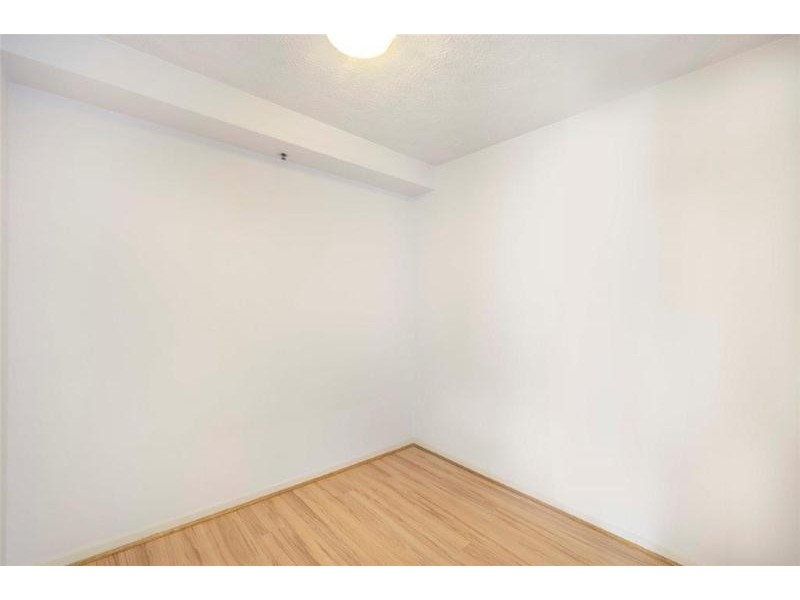 303 Ipanema 2865 Gold Coast Highway, Surfers Paradise QLD 4217