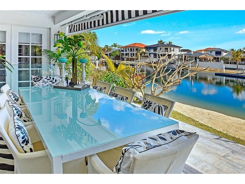 6 Viking Court, Paradise Waters QLD 4217