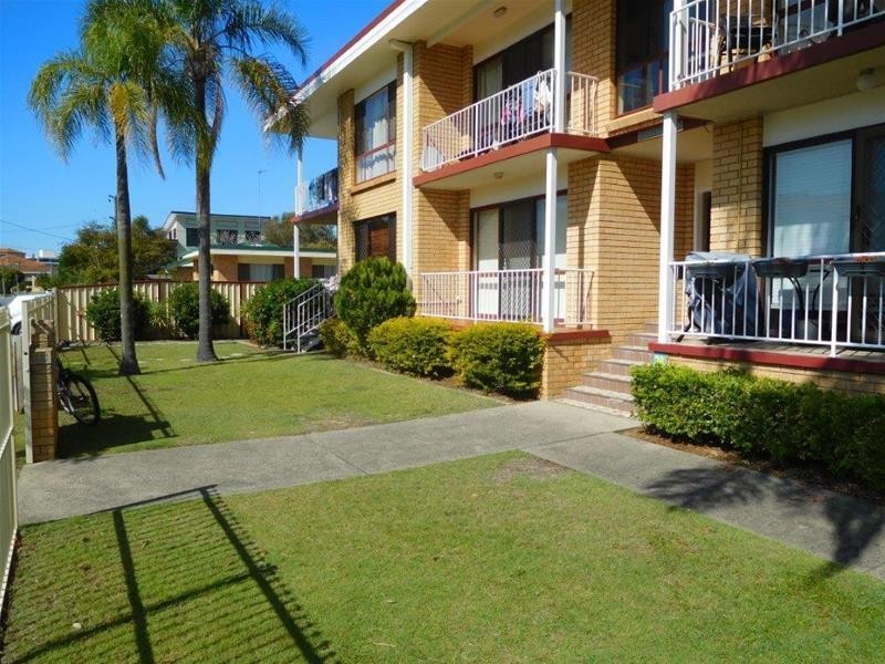 28 Sunrise Boulevard, Surfers Paradise QLD 4217