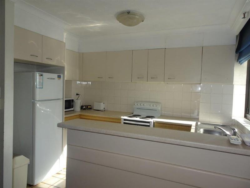 1708/18 Hanlan Street, Surfers Paradise QLD 4217