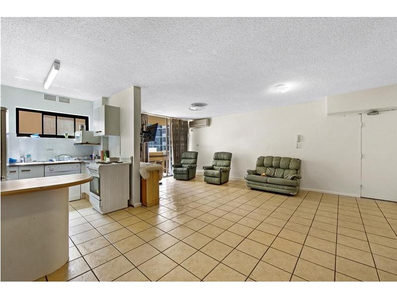 21/3049 Surfers Paradise Boulevard, Surfers Paradise QLD 4217