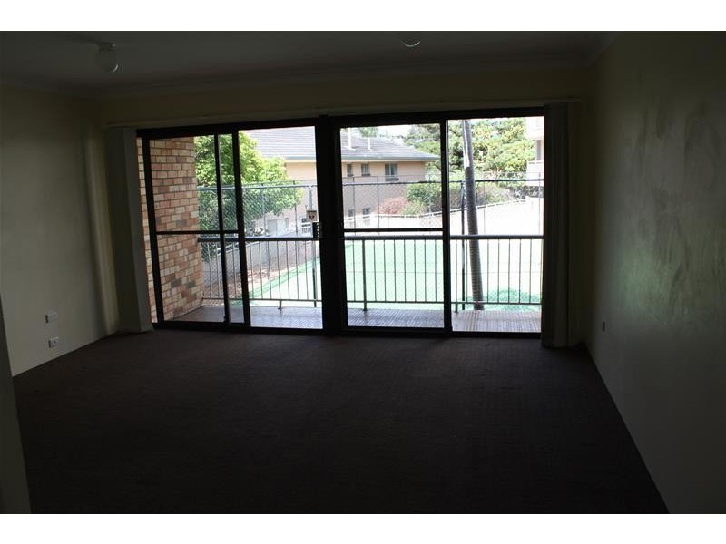 13 wharf Road, Broadbeach QLD 4218