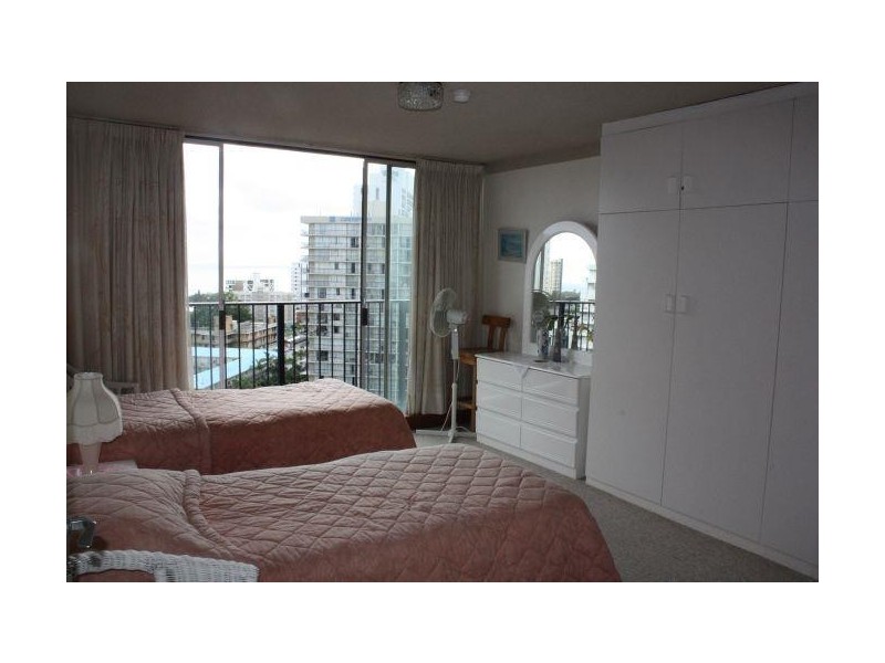 2 Riverview Parade (Condor), Surfers Paradise QLD 4217