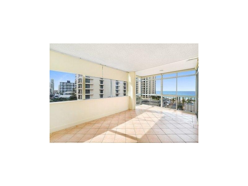 8C/34 Hanlan Street (Kinkabool), Surfers Paradise QLD 4217