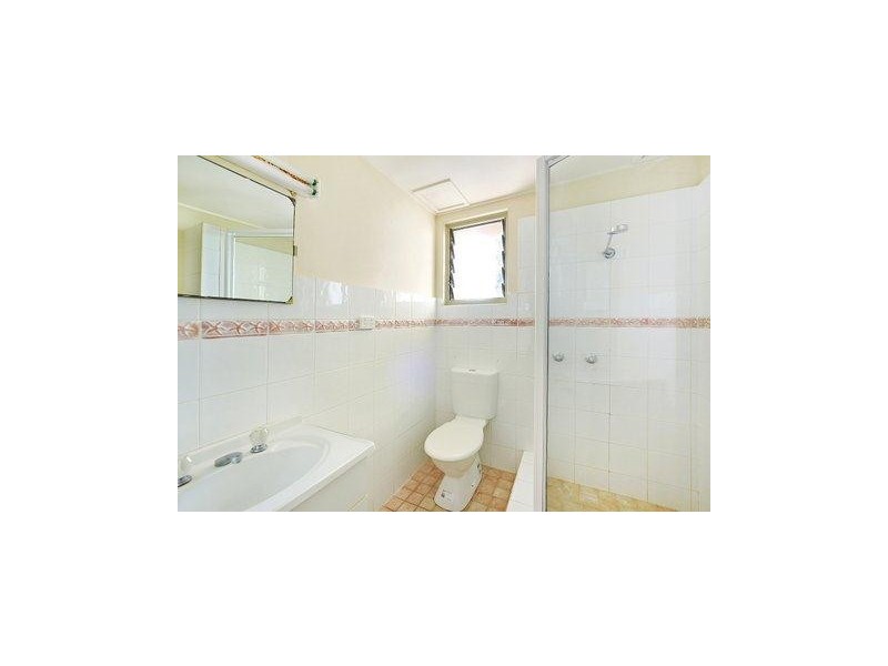 8C/34 Hanlan Street (Kinkabool), Surfers Paradise QLD 4217