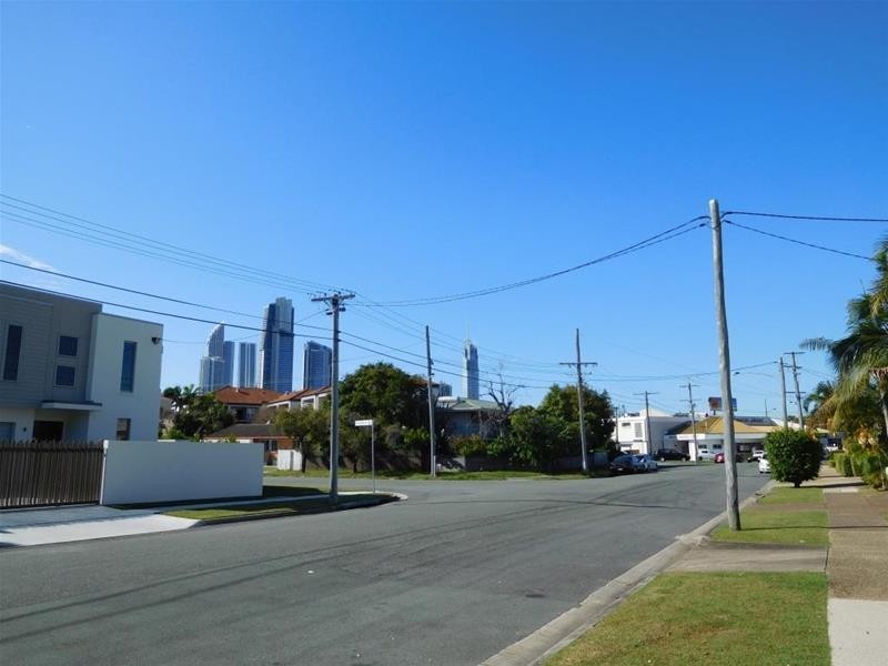 30-36 Mawarra St  & 31-33 Anembo Street, Chevron Island QLD 4217