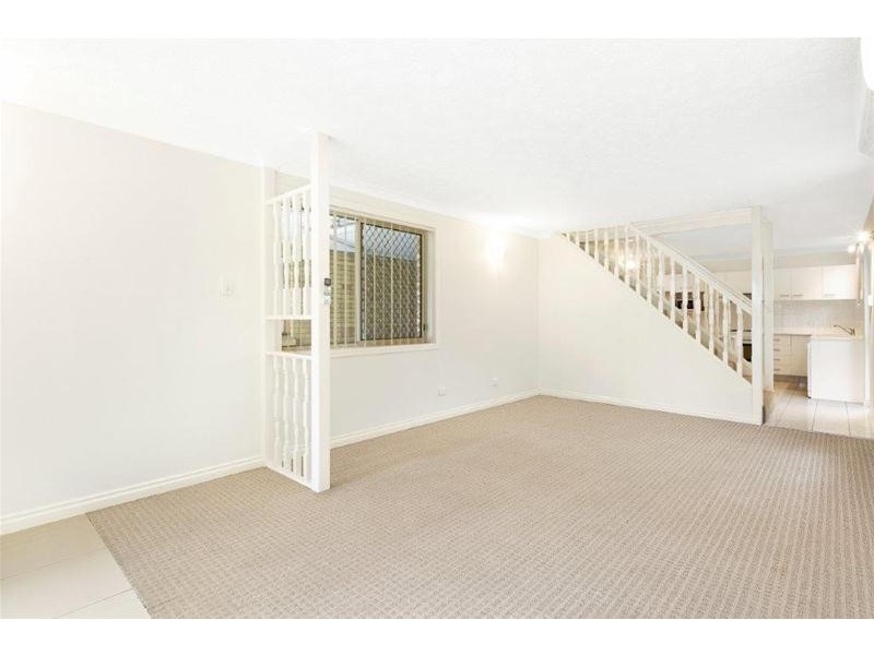 1/15 Frederick Street, Surfers Paradise QLD 4217