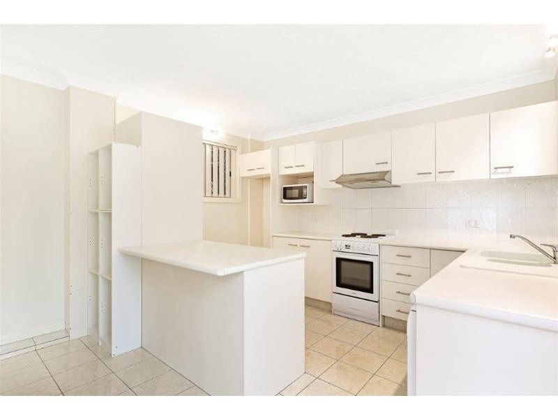 1/15 Frederick Street, Surfers Paradise QLD 4217