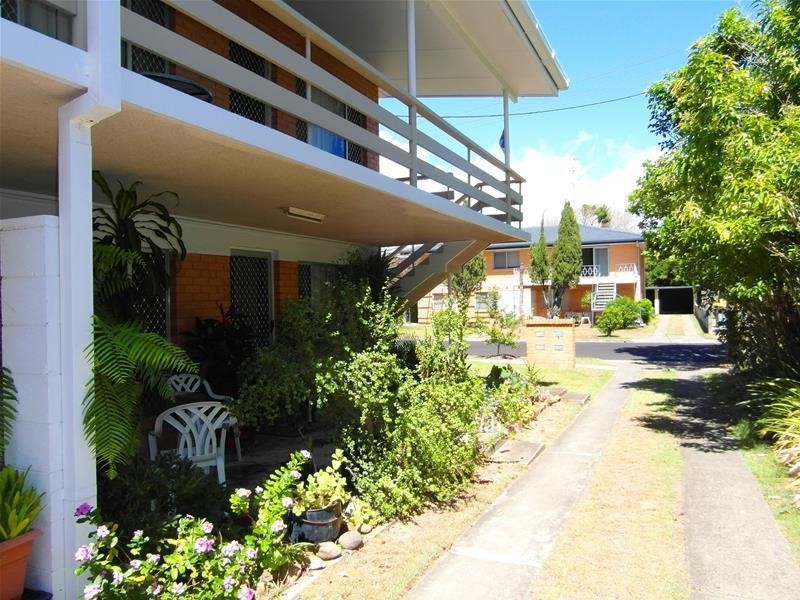 7 Weemala Street ‘Tudor Lodge’, Chevron Island QLD 4217