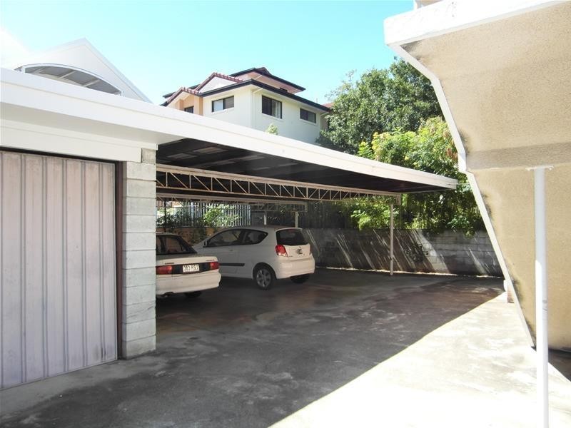 7 Weemala Street ‘Tudor Lodge’, Chevron Island QLD 4217