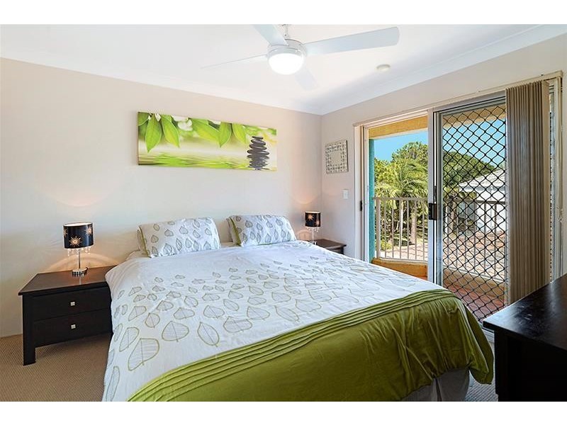 30 Monaco Street “Cascade Gardens Apartments”, Surfers Paradise QLD 4217