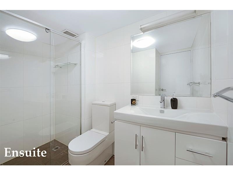 30 Monaco Street “Cascade Gardens Apartments”, Surfers Paradise QLD 4217