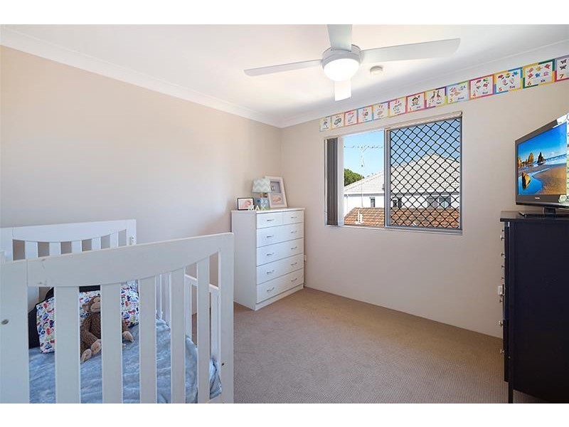 30 Monaco Street “Cascade Gardens Apartments”, Surfers Paradise QLD 4217